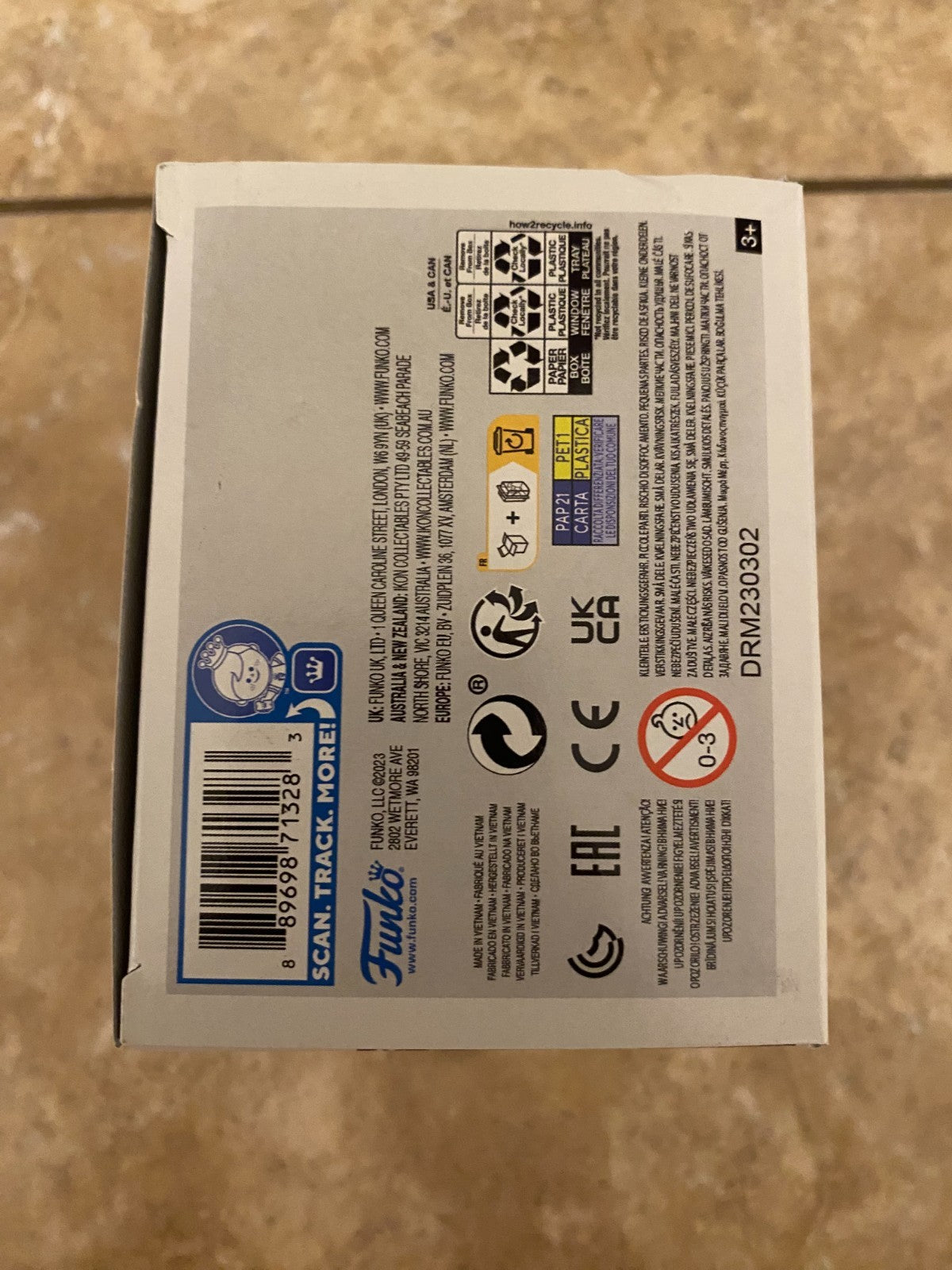 Funko POP! Slipknot Corey Taylor #326 ~ Hot Topic Exclusive (Box Damage)