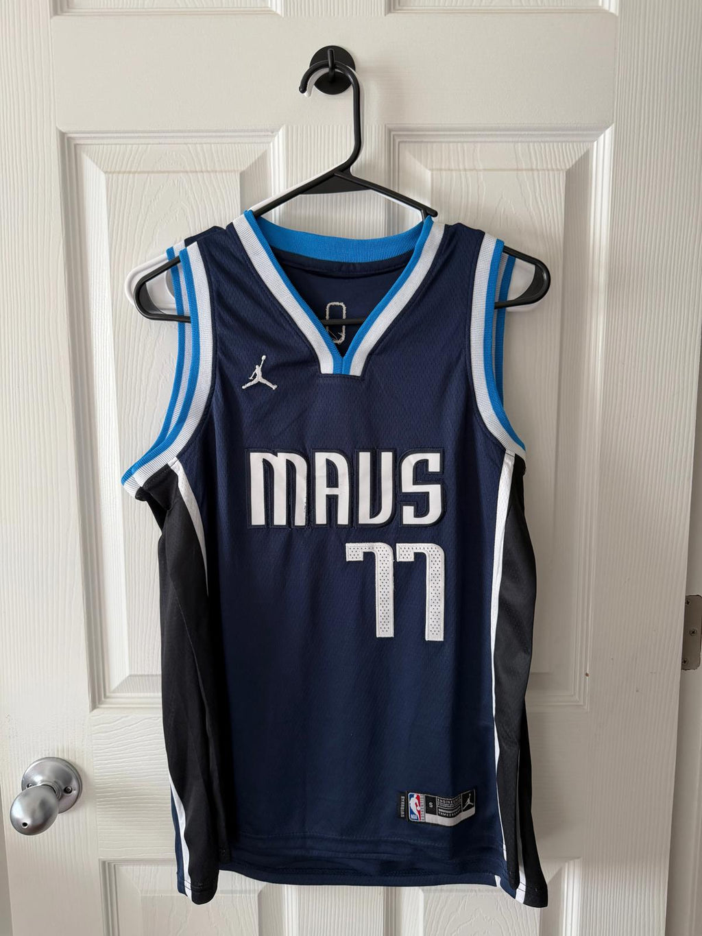 Dallas Mavericks #77 Luka Donic (Stitched/Youth) Jersey