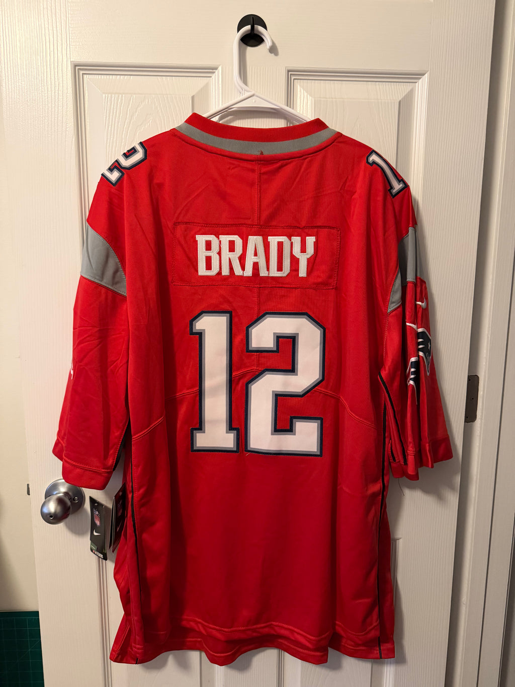 Vintage New England Patriots #12 Tom Brady (Stitched/Adult) Jersey