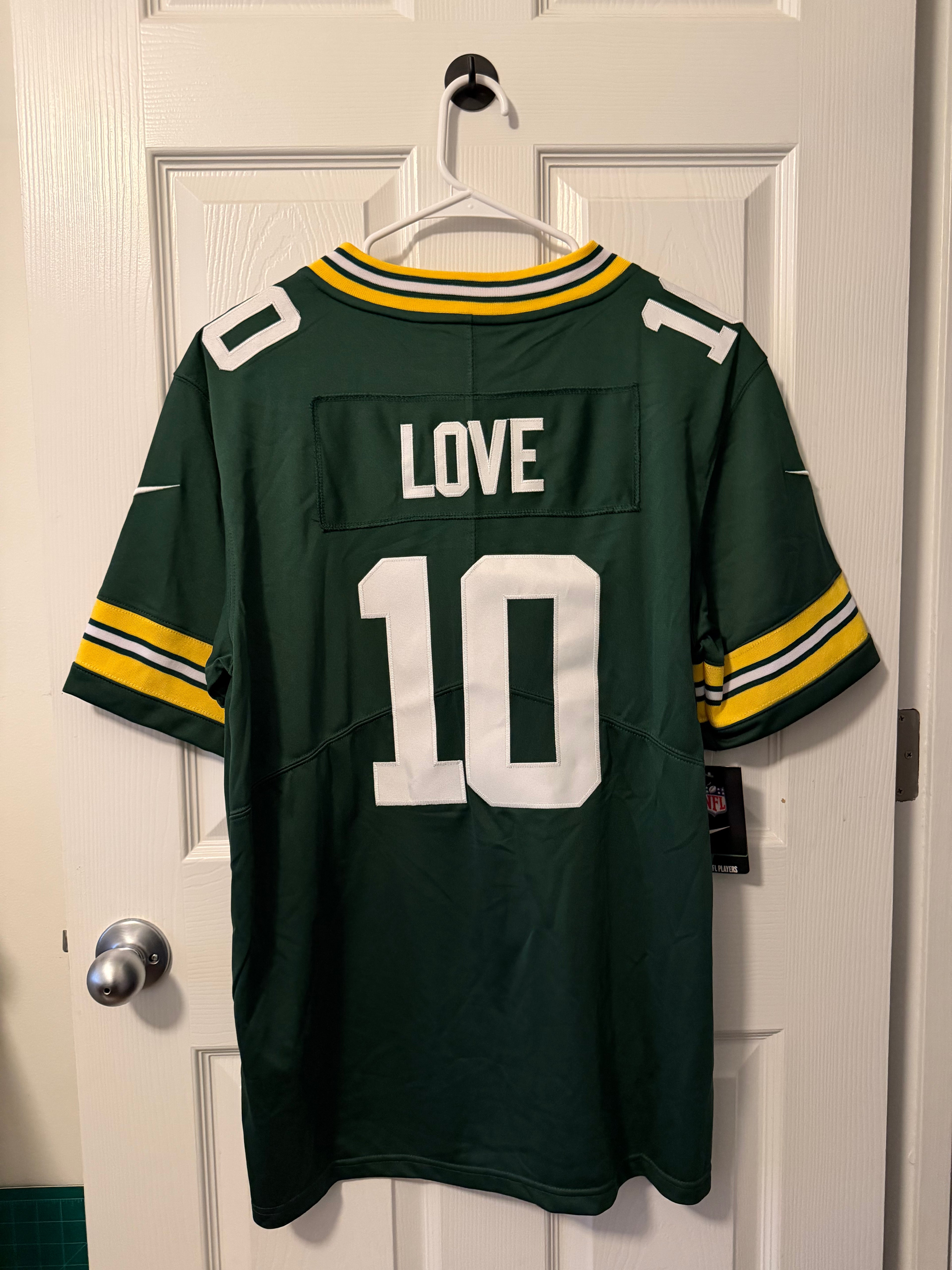 Vintage Green Bay Packers #10 Jordan Love (Stitched/Adult Small) Jersey